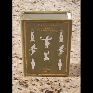 The Nutcracker and The Mouse King by E.T.A. Hoffman - VASE